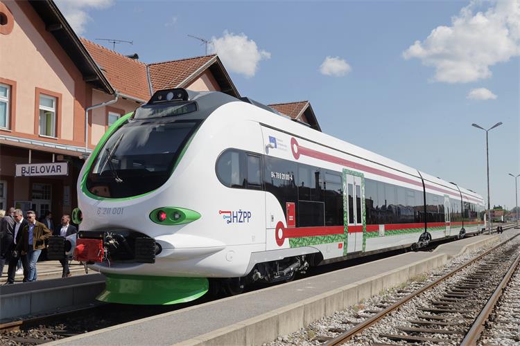 Slika /slike/foto 5_25/foto PPVRH-HZPP 13-5_25/hzpp1.jpg